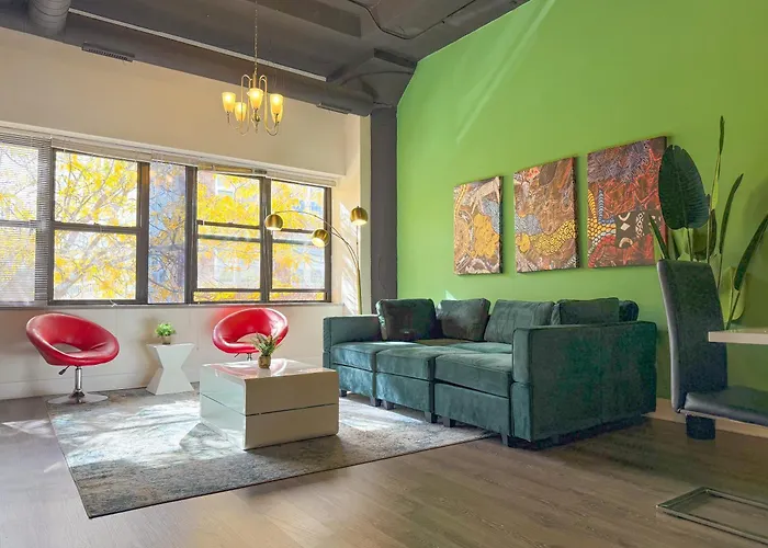 Ideal 3Br Business Or Leisure Rental In Chicago Fully Stocked Kitchen & Fast Internet With Optional Parking Near Soldier Field, Grant Park & Mccormick Place